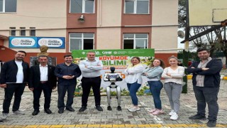 İnsansı robot CANİKMAN, kırsal mahalle okulunda