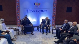 İran Cumhurbaşkanı Pezeşkiyan, BAE Velihat Prensi Al Nahyan ile bir araya geldi