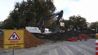İSKİ'nin alt yapı çalışması sırasında doğalgaz borusu delindi, vatandaşlar büyük panik yaşadı