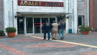 Isparta'da camideki yardım kutusundan para çalan şüpheli tutuklandı