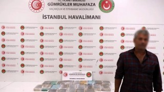 İstanbul Havalimanında uyuşturucu operasyonu: 3 kişi yakalandı, pilot kıyafeti şüpheli aranıyor
