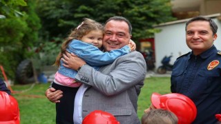 İtfaiye Haftası'nda Başkan Dutlulu'dan itfaiye personeline teşekkür