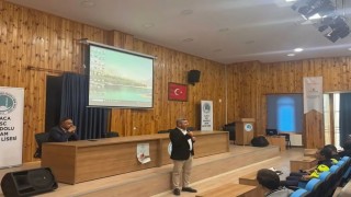 Jandarma ve polis ekiplerinden okul servisi sürücülerine eğitim