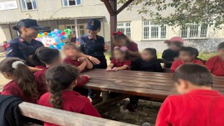Jandarmadan öğrencilerin güvenliği için farkındalık çalışması