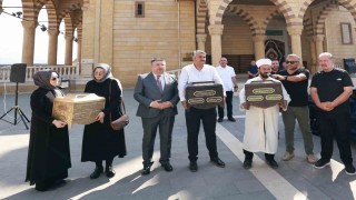 Kabe örtüleri ve mukaddes emanetler Kahramanmaraşta