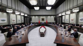 Kabine Toplantısı, Cumhurbaşkanı Recep Tayyip Erdoğan'ın başkanlığında Beştepe'de başladı.
