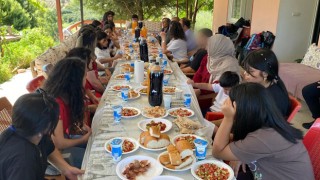 Kadirli’de ÇEKOM Çocukları İçin Doğayla İç İçe Piknik Etkinliği