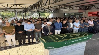 Kahvehanedeki silahlı saldırıda hayatını kaybeden antrenör son yolculuğuna uğurlandı