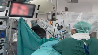 Karadeniz'de ilk: Robot yardımlı akciğer kanseri ameliyatı gerçekleştirildi