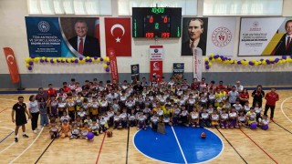 Karamanda Altın Bilekler Basketbol Şöleni düzenlendi