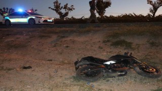 Karamanda motosiklet şarampole devrildi: 1 yaralı