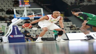 Karşıyaka Basketbol'dan oyun kurucu takviyesi