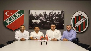 Karşıyaka'da Zafer Uysal dönemi resmen başladı