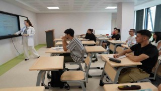 Kartal Belediyesinin eğitim desteği meyvelerini verdi