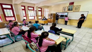 Kaymakam Sözen, öğrenciler ve öğretmenlerle bir araya geldi