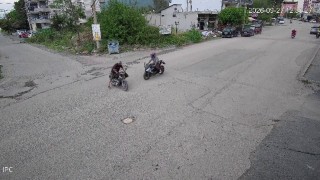 Kazayı atlatan sürücünün ilk sözü "Dayı öyle yola çıkılır mı" oldu