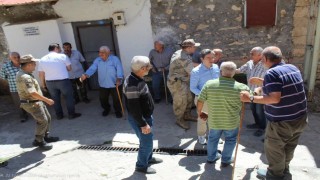 Kemaliye Kaymakamı Arıkan, Yıldızlı köyünü ziyaret etti