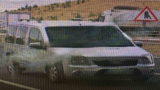 Kendilerini polis ve savcı diye  tanıtıp milyonları dolandıran 2 kişi tutuklandı