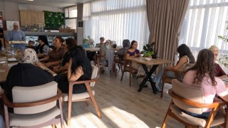 Kiliste Kadın Kafede kadınlara ücretsiz destek