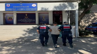 Kırıkkalede araçtan 539 sentetik ecza hapı çıktı: Sürücü tutuklandı