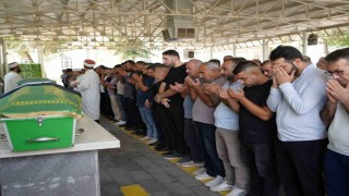 KKTCde batan yolcu gemisinde hayatını kaybeden 14 yaşındaki Nisa, Gaziantepte defnedildi