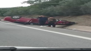 Kocaeli'de kontrolden çıkan otomobil takla attı