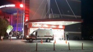 Konyada otomobille çarpışan motosikletteki 2 kişi yaralandı