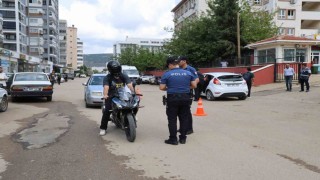 Kozan'da okul çevrelerinde sıkı denetim