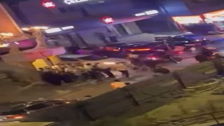 Küçükçekmecede düğünde çıkan kavga sokağa taştı
