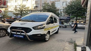 Küçükçekmecede gümüş dükkanına silahlı saldırı: Şüpheli yakalandı