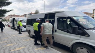 Kulu'da okul servisleri ve çevrelerine sıkı denetim