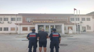 Kuşadasında uyuşturucu operasyonu: 3 gözaltı