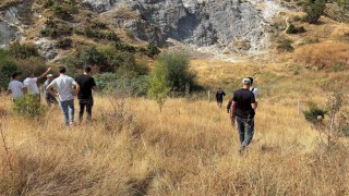 Kütahyada 12 gündür kayıp genci arama çalışmaları sürüyor