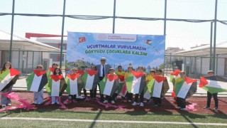 Kütahya'da öğrencilerden Gazze'deki çocuklara uçurtmalı mesaj