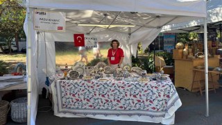 Kütahyanın seramik sanatı İtalyada uluslararası festivalde tanıtıldı