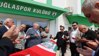 Latif Sakıcıya Muğlasporda veda