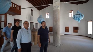 Mahremiye ve Şeyh Ali camilerindeki restorasyon çalışmaları incelendi