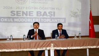 Malazgirtte okul müdürleriyle yeni dönem toplantısı