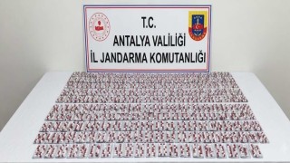 Manavgatta 3 bin sentetik hap ele geçirildi