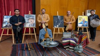 Manavgat'ta usta sanatçı Neşet Ertaş'a duygu dolu anma gecesi