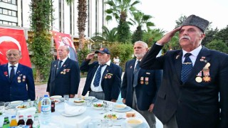 Manisa Büyükşehir Belediyesi'nden Gaziler Günü'ne özel buluşma