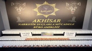 Manisa'da uyuşturucu operasyonu: 110 bin hap ele geçirildi, 2 kişi tutuklandı