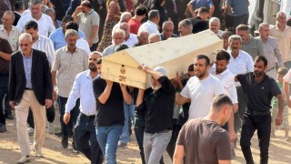 Mardin'de tarlada ölü bulunan çocuğun cenazesi defnedildi