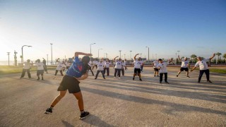 Mersinli muhtarlar sabah sporunda buluştu