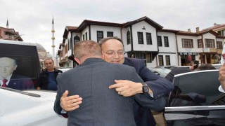 MHPden Vezirköprüye hayırlı olsun ziyareti
