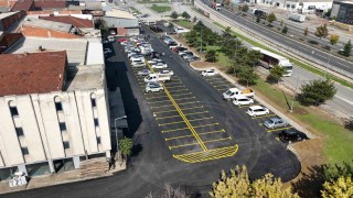 Mobilya sanayisine nefes aldıran otopark hizmete girdi