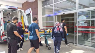 Motosiklet ile bisiklet çarpıştı: 1 yaralı