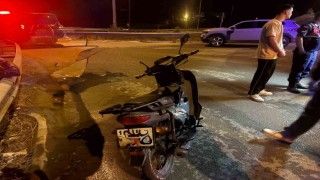 Motosikletle otomobil çarpıştı, 1 yaralı