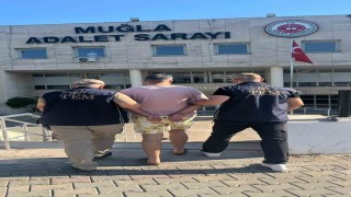 Muğlada 6 yıl 10 ay hapis cezasıyla aranan şahıs yakalandı