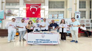 Muğlada Halk Sağlığı Haftası kapsamında bilgilendirme standı kuruldu